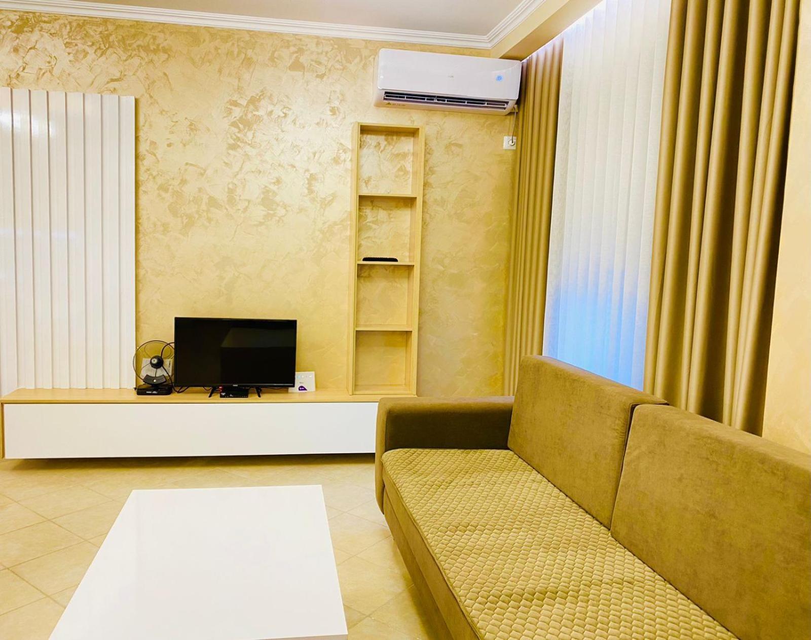 Holiday Apartment *